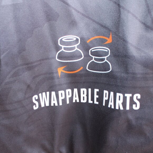 Nintendo Switch Fusion Game Stop 24" X 34" Fabric Poster Promotional Signage - Picture 9 of 11